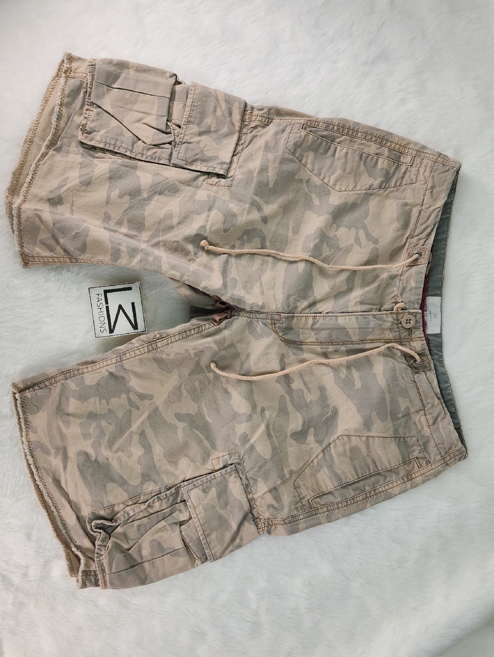 GAP Loose Fit CARGO shorts, Size XS GUC